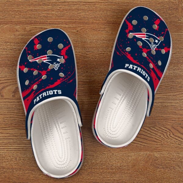 New England Patriots Loyal Fan Clogs