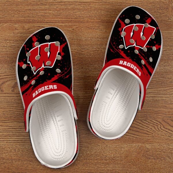 Wisconsin Badgers Loyal Fan Clogs