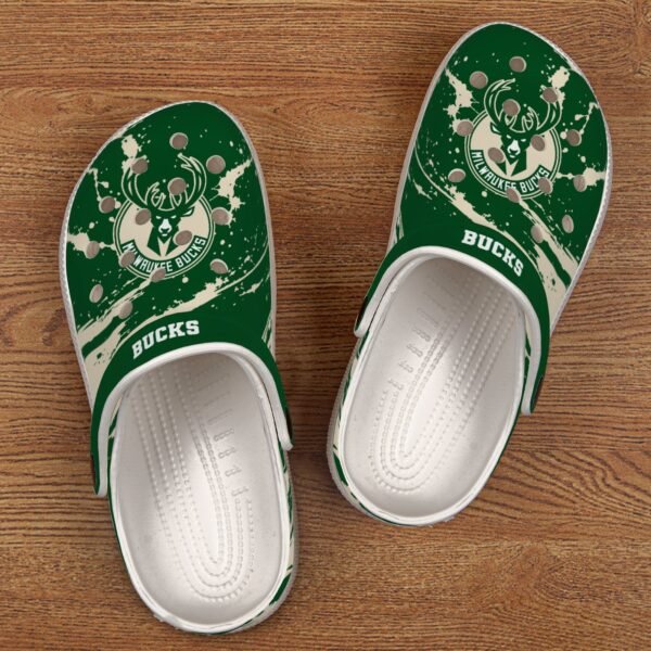 Milwaukee Bucks Loyal Fan Clogs